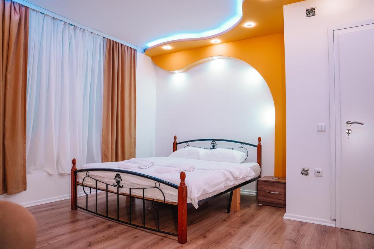 Green Apartments Prishtina Prishtinë Ngoại thất bức ảnh