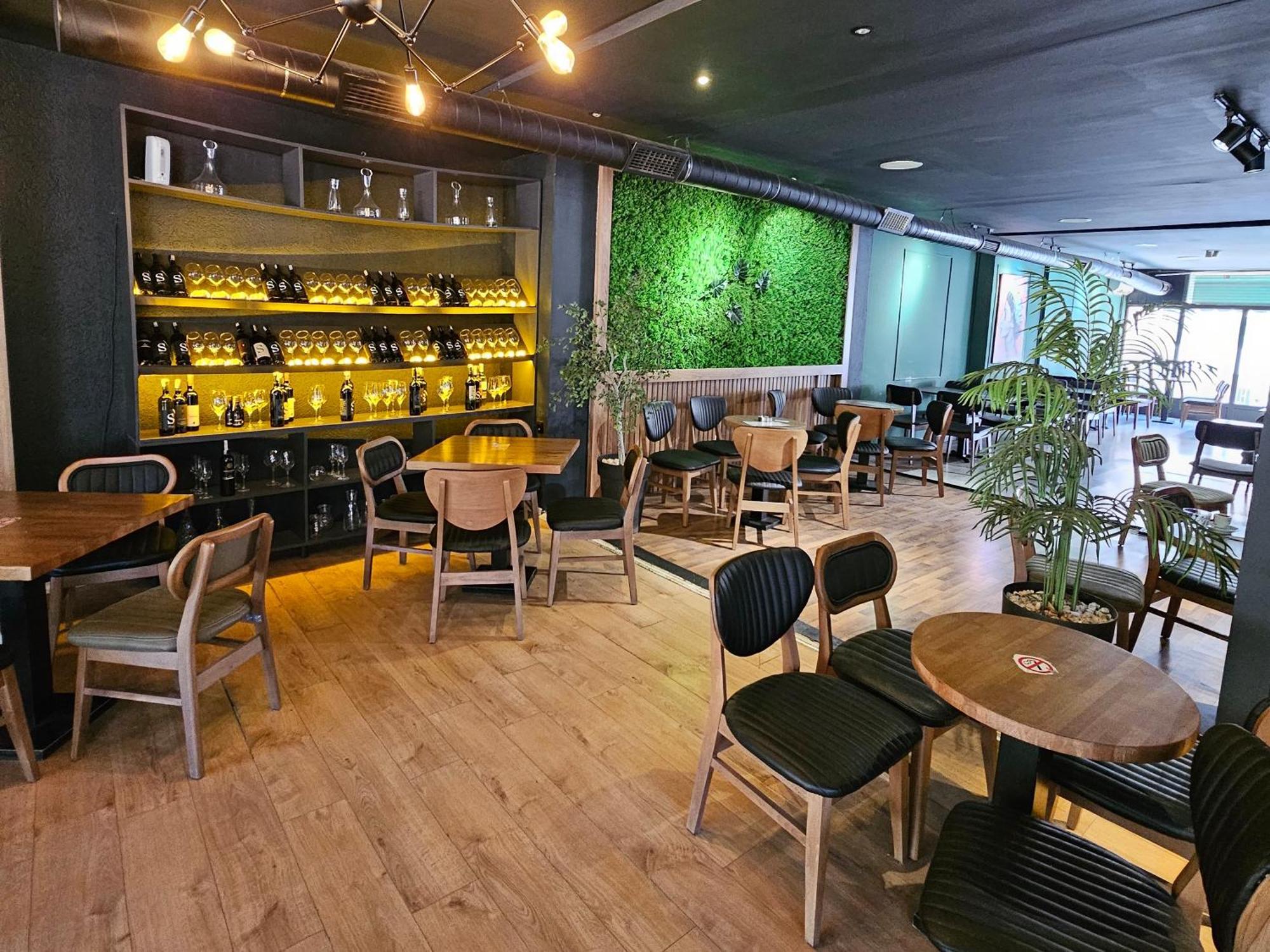 Green Apartments Prishtina Prishtinë Ngoại thất bức ảnh