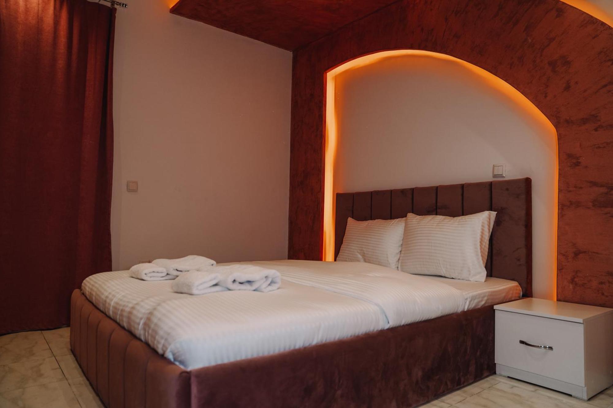 Green Apartments Prishtina Prishtinë Ngoại thất bức ảnh