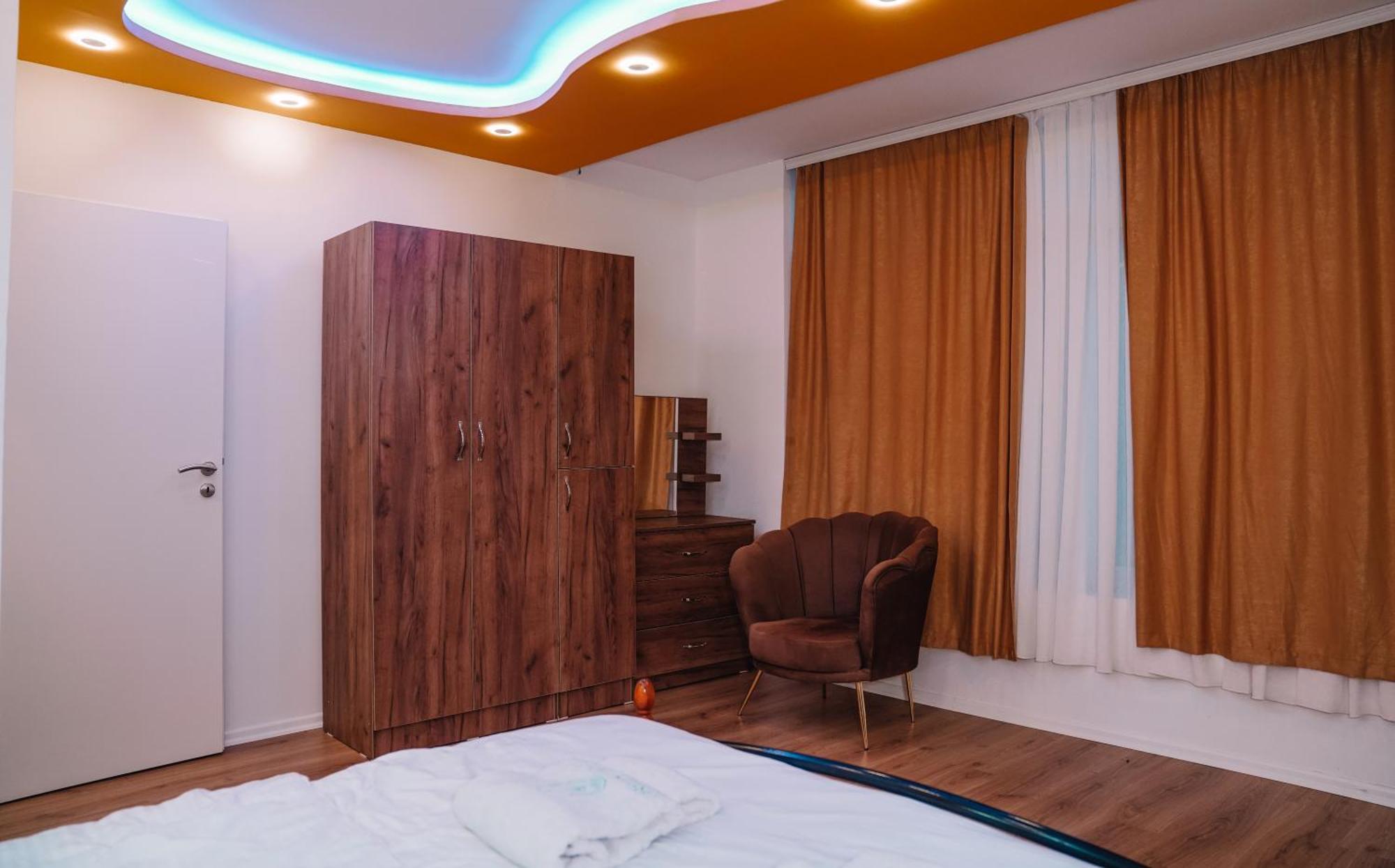 Green Apartments Prishtina Prishtinë Ngoại thất bức ảnh