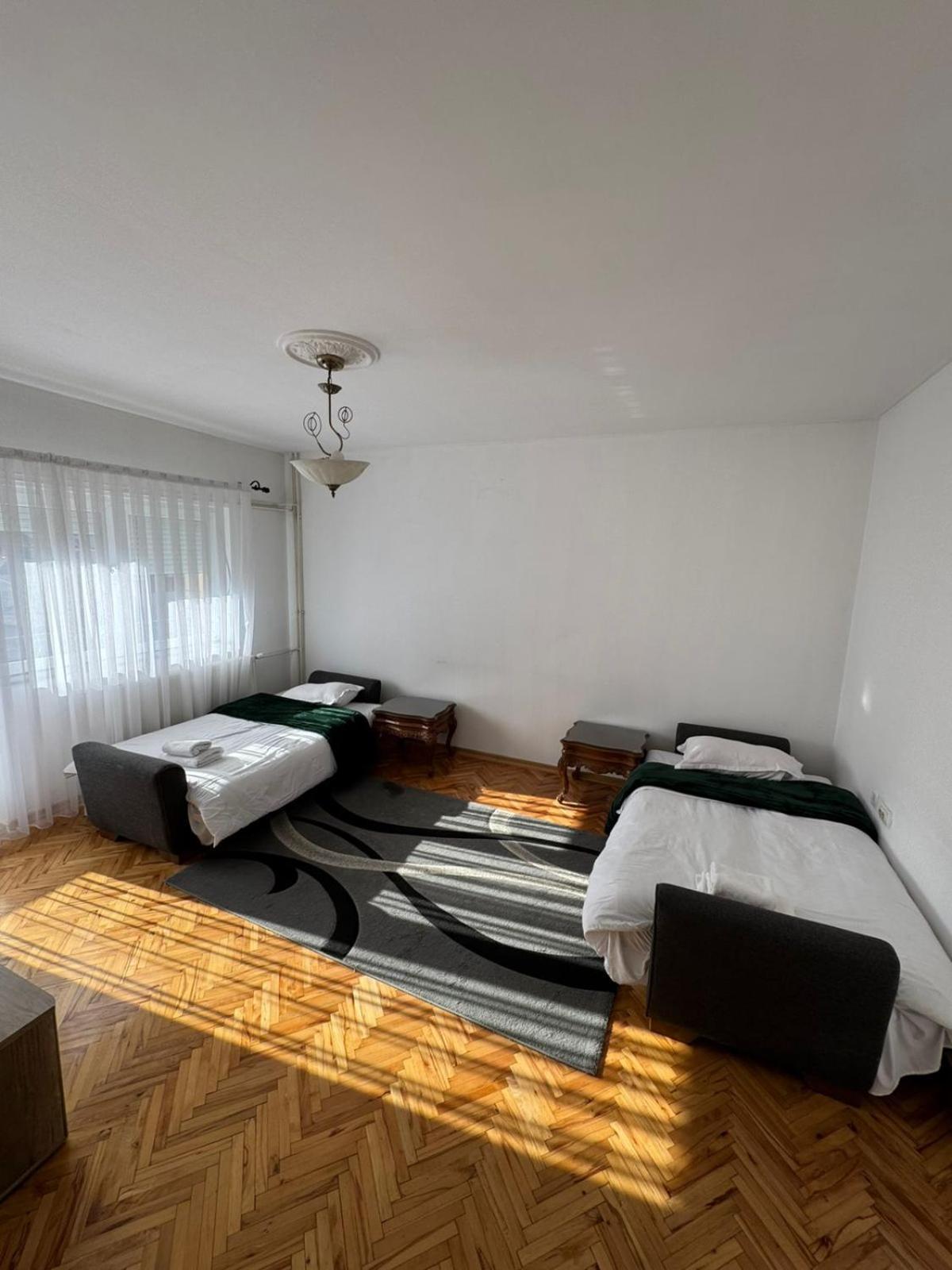 Green Apartments Prishtina Prishtinë Ngoại thất bức ảnh